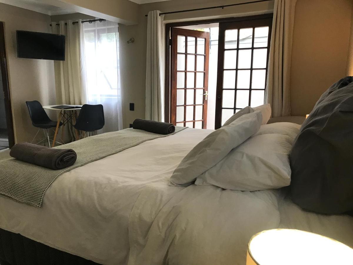 Aluve Guesthouse Johannesburg Bagian luar foto